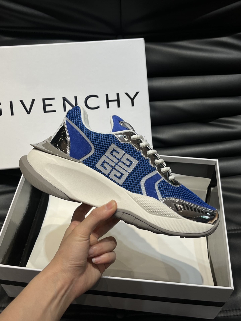 Givenchy Sneakers